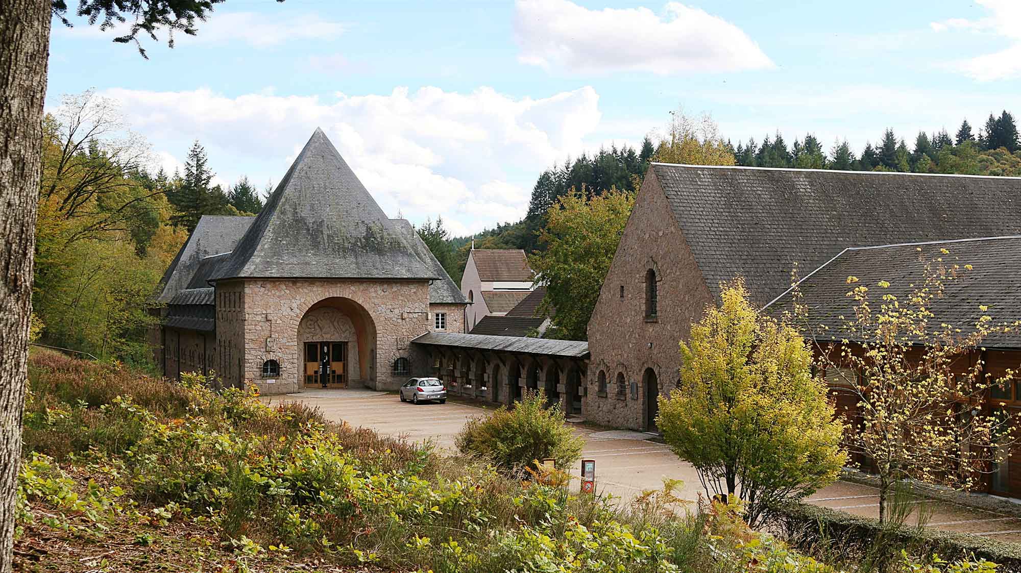 Abbaye de la Pierre qui Vire
